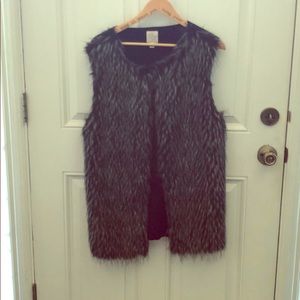 Faux fur Vest